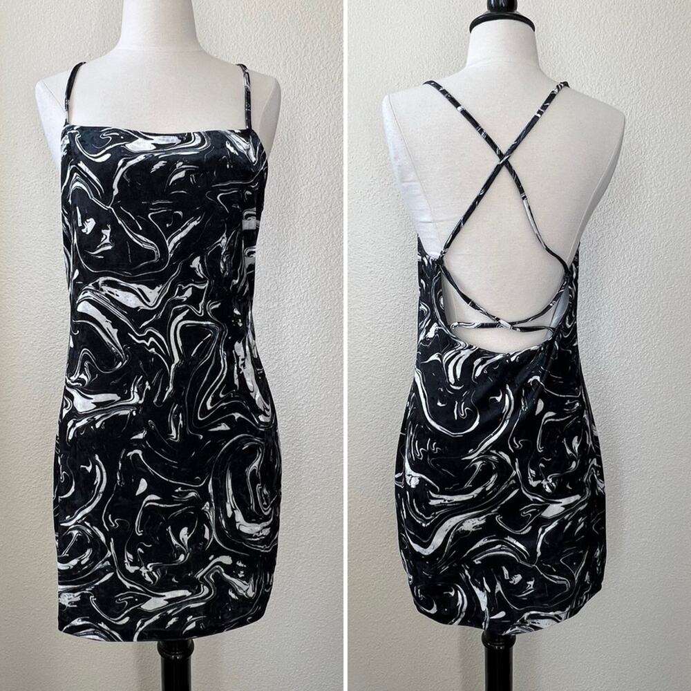 H&M Divided Fitted Dress Black Marble mini little black dress white swirl velvet